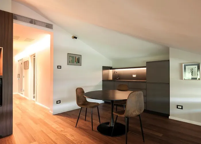 Fauno Urban Θέρετρο